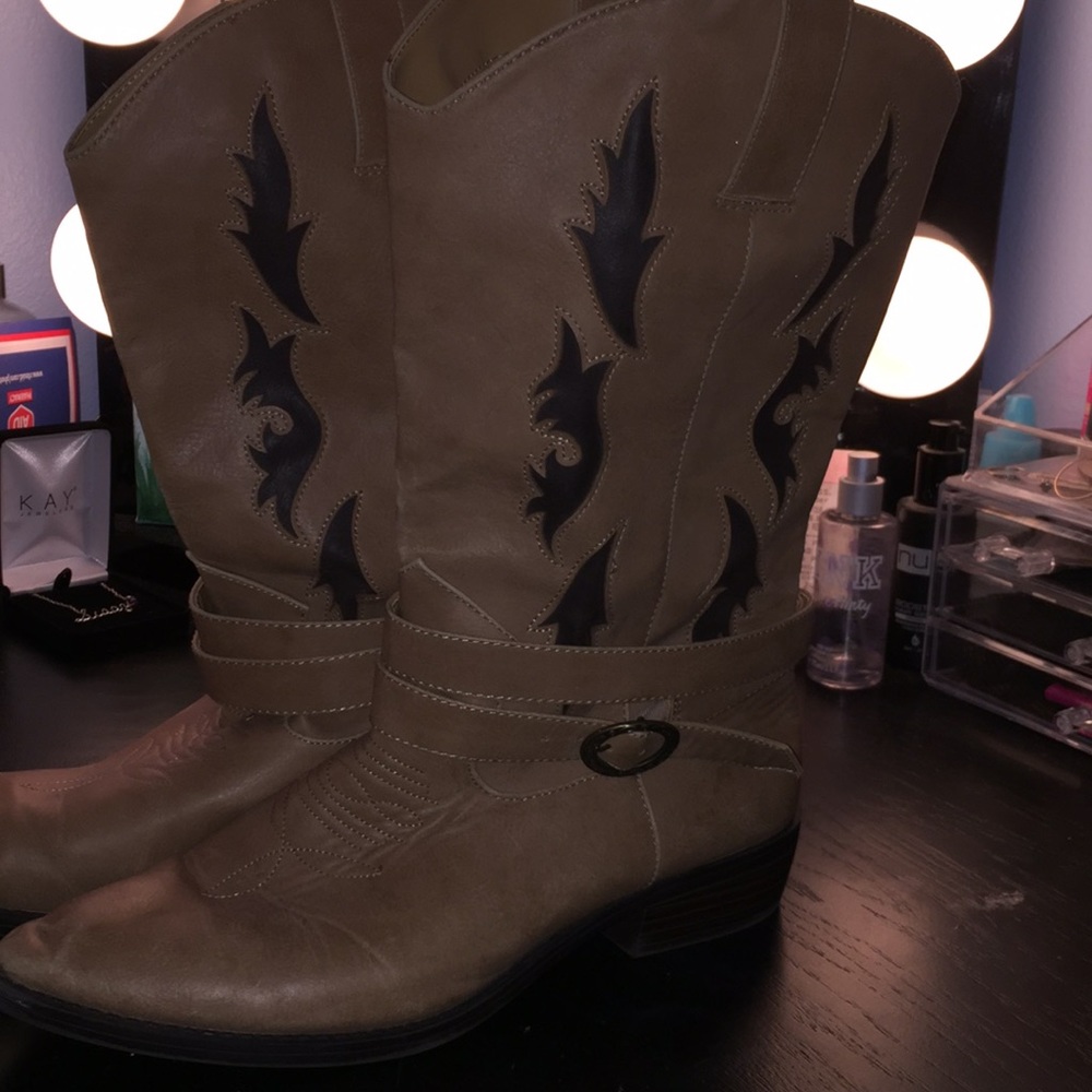 Tan Cowboy Boots
